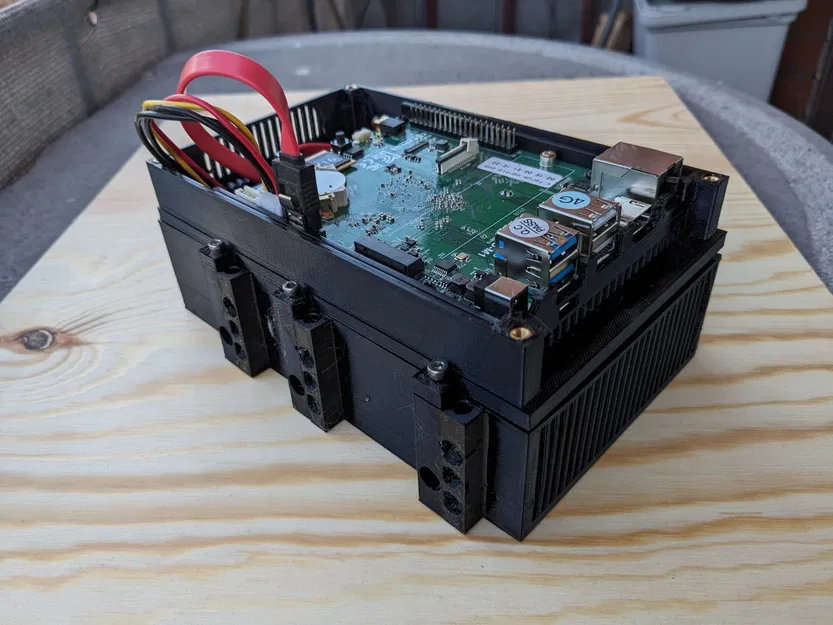 Vỏ Odroid M1 cho ổ cứng HDD 3.5" và quạt 80mm - Image 4