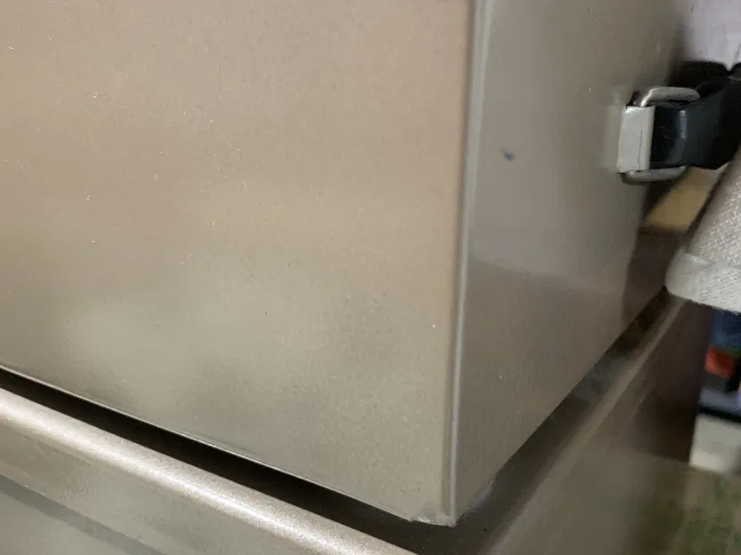 Chân đế kim loại cho hộp chứa chắc chắn - Image 2