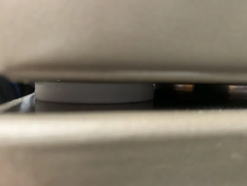 Chân đế kim loại cho hộp chứa chắc chắn - Image 3