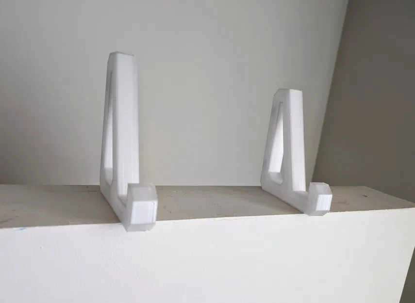 Giá đỡ bàn phím treo tường tiện lợi - Image 1