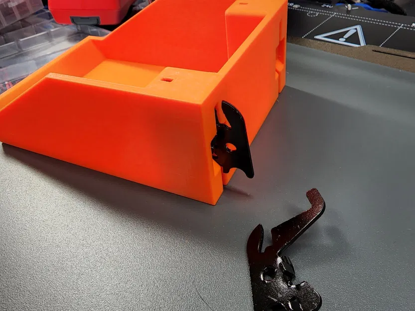 Giỏ kiểm soát tường với móc kim loại - Image 2