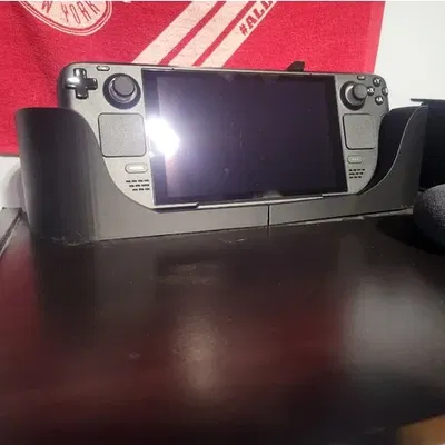 Giá đỡ chính thức cho Steam Deck Dock của Valve