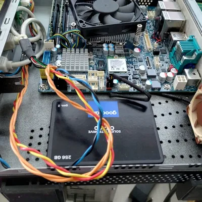 Giá đỡ quạt 40mm cho Itona VXL TC3xxx