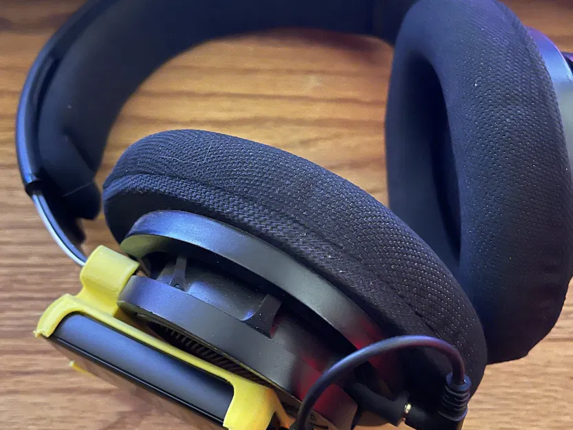 Vỏ Fiio BTR5 cho tai nghe Phillips SHP9500 - Image 2