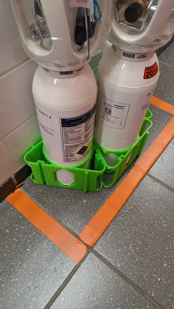 Giá đỡ bình oxy 5L đứng cho y tế - Image 2