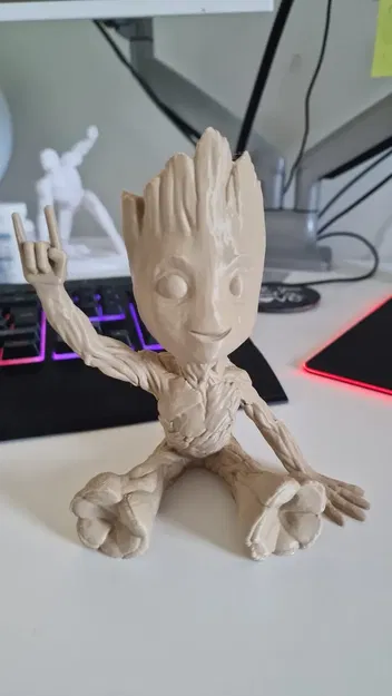 Chậu cây Groot dễ thương - Image 1