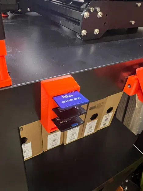 Giá đỡ thẻ SD gắn vào Lack-Enclosure - Image 1