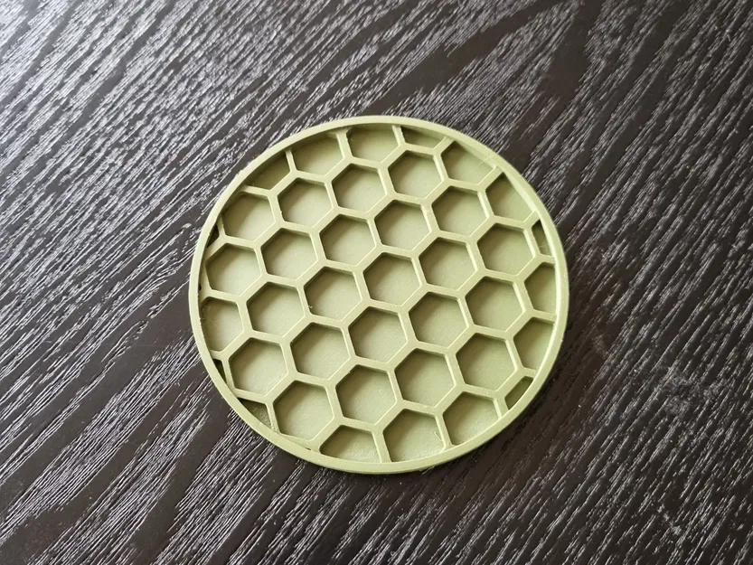 Đế lót ly hình lục giác 90mm với thiết kế hiện đại - Image 1