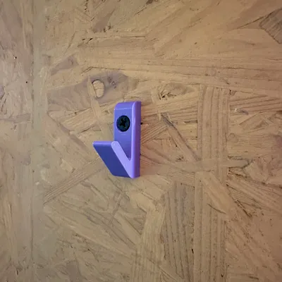 Móc treo đơn giản và tiện lợi cho công việc hàng ngày