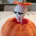 Quả bí ngô bất ngờ với bộ xương thời trang - Thumbnail 5