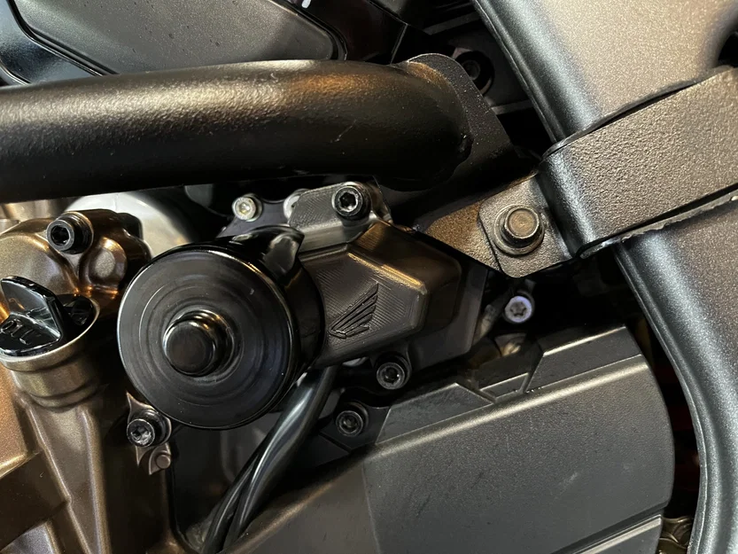 Bìa thay thế cho Honda CRF1000 Africa Twin sau khi lắp crashbars - Image 1