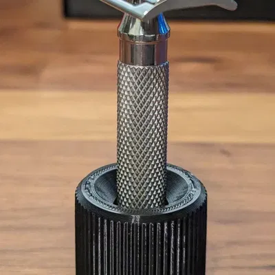 Giá đỡ an toàn cho dao cạo RazoRock Mamba 70 với tay cầm HD