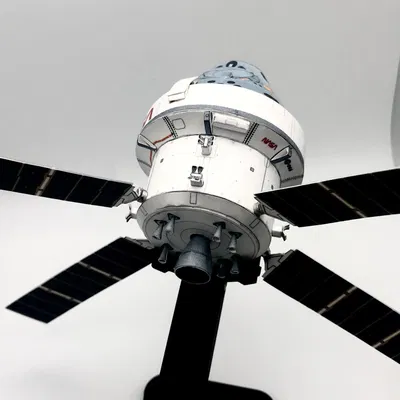 Giá đỡ mô hình giấy Orion Artemis-1 tỷ lệ 1:96