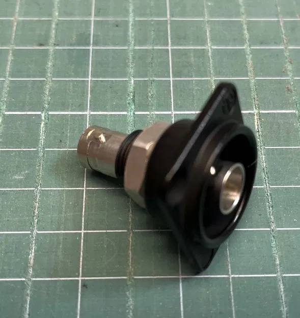 Bộ điều hợp BNC Neutrik D Series cho kết nối dễ dàng - Image 2