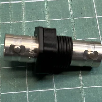 Bộ điều hợp BNC Neutrik D Series cho kết nối dễ dàng