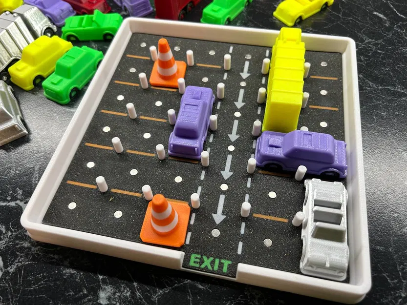Hộp lưu trữ cho trò chơi logic Rush Hour với ô tô - Image 6