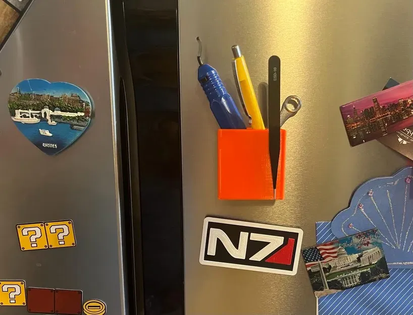 Giá đỡ bút từ tính cho bề mặt kim loại và bảng trắng - Image 1