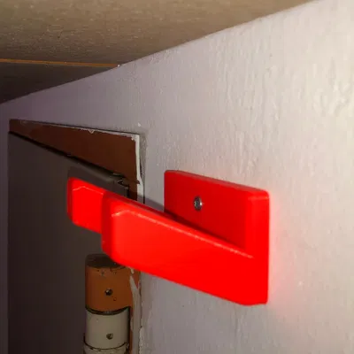 Giá đỡ cho chổi hút bụi ướt