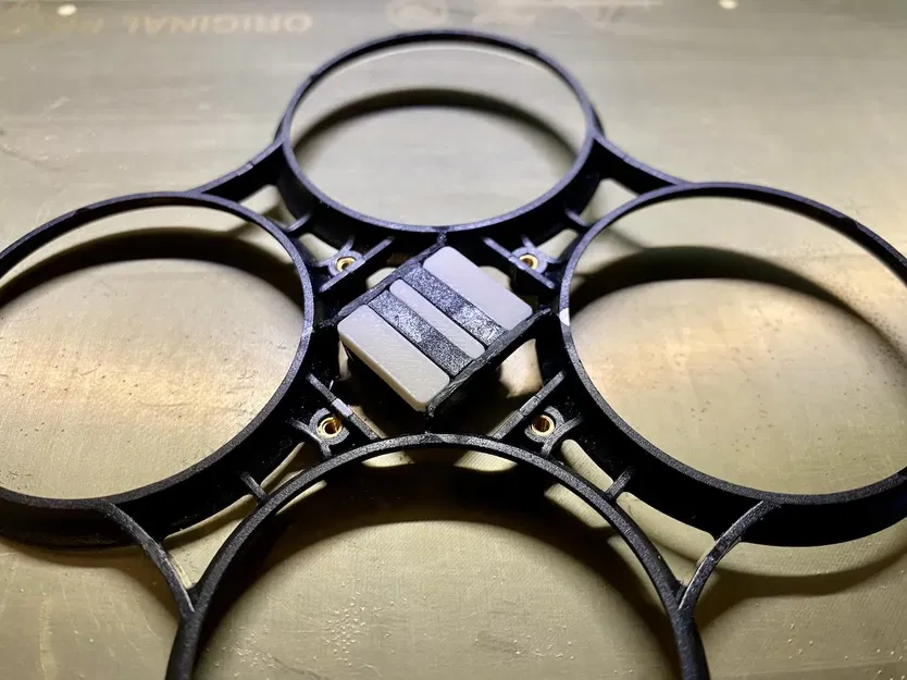 Bảng pin BetaFPV Pavo Pico với đệm chống trượt - Image 1