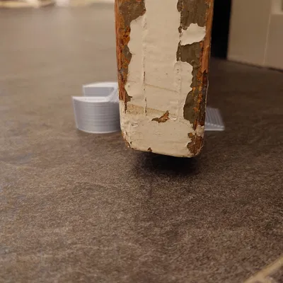 Bộ chặn cửa thiết kế kiểu mỏ lết nhỏ gọn