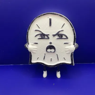 Giá đỡ tường Miss Minutes ma quái từ series Loki