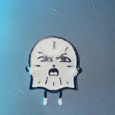 Giá đỡ tường Miss Minutes ma quái từ series Loki