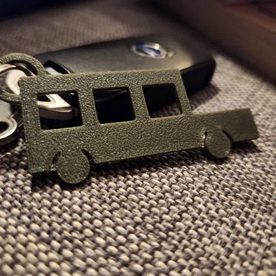 Móc khóa chiếc xe bạn vẽ ở mẫu giáo