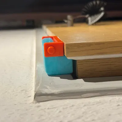 Thiết bị chống khóa cửa đơn giản bằng TPU