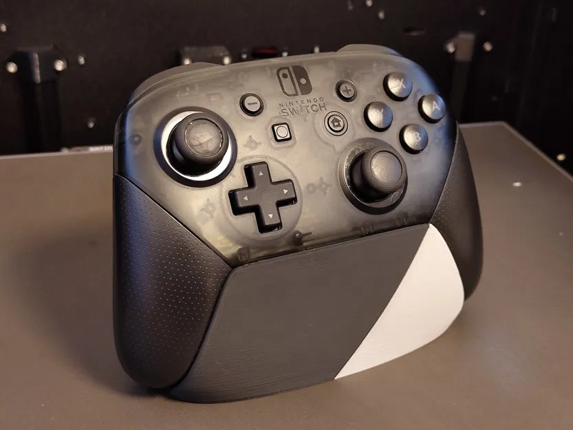 Giá đỡ tay cầm Nintendo Switch Pro tối giản 2 màu - Image 2