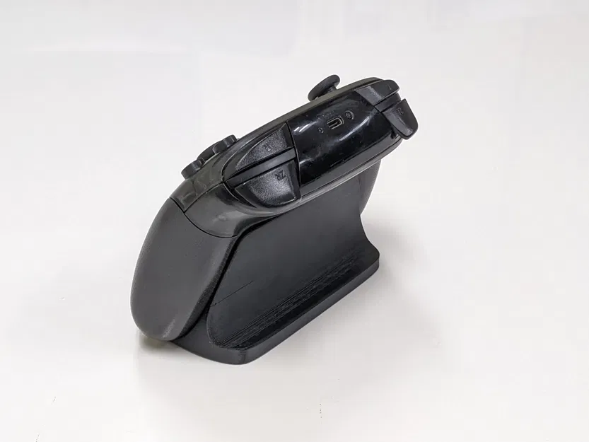 Giá đỡ điều khiển Nintendo Switch Pro kiểu tối giản - Image 4