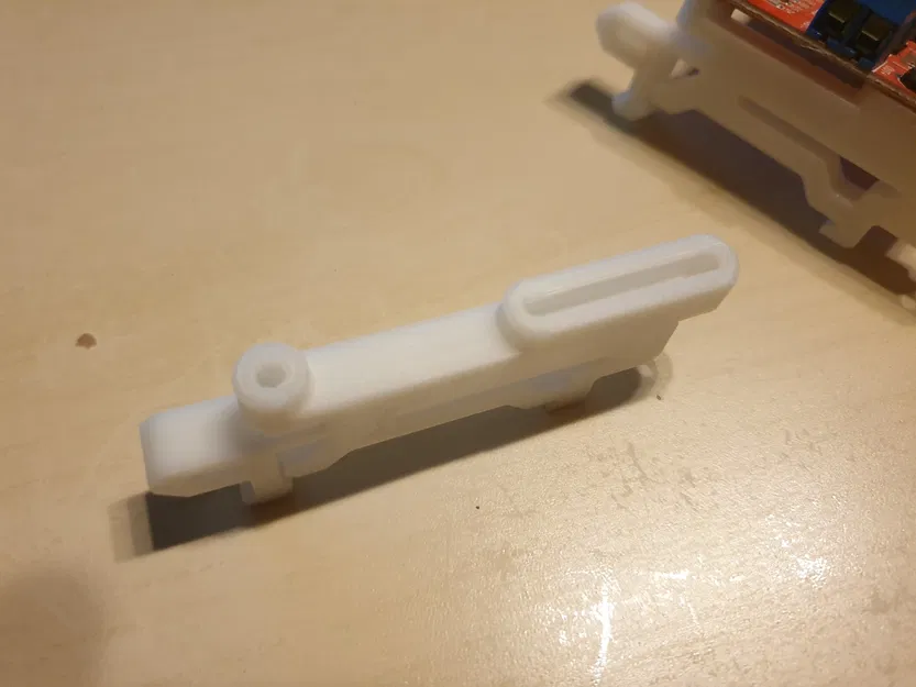 Giá đỡ DIN cho rơ le với thiết kế khe cắm - Image 6