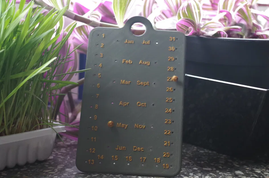 Lịch pin cổ điển dùng để nhắc nhở ngày quan trọng - Image 2