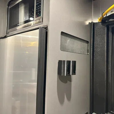 Giá đỡ gia vị cho xe cắm trại