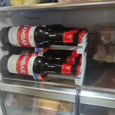 Máy phân phối bia thủy tinh xoay 3D cho 7-8 chai