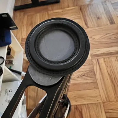 Giá đỡ Magsafe cho iPhone trên giá Wahoo cho xe đạp đứng