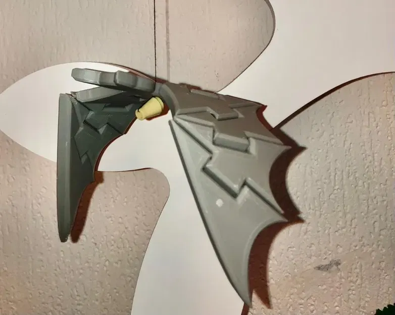 Dơi Flatti với cánh điều chỉnh cho Halloween - Image 2