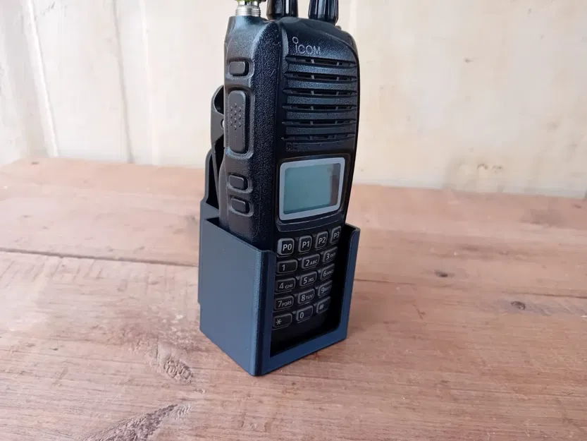 Giá đỡ radio ICOM gắn tường tiện lợi - Image 1
