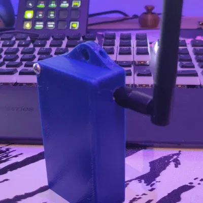 Hộp nhỏ cho ESP32 NodeMCU và EBYTE ML01DP5 với anten ngoài