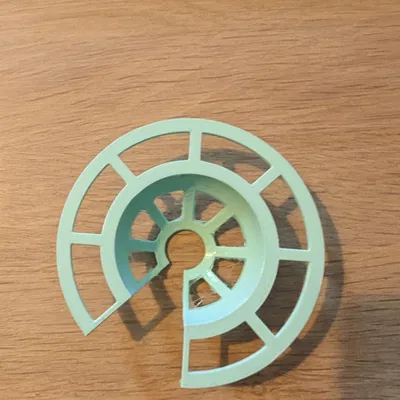 Giá đỡ hạt bơ cho cây bơ sinh trưởng