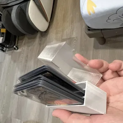 Hộp Nhân Vật Oathsworn với 3 Ngăn Đựng Kỹ Năng