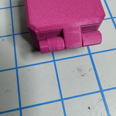 **Chốt bản lề cho hộp của Fred The Frog**