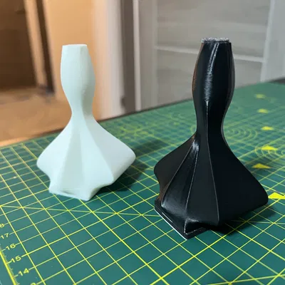 Giá đỡ cửa thiết kế độc đáo bằng Fusion 360