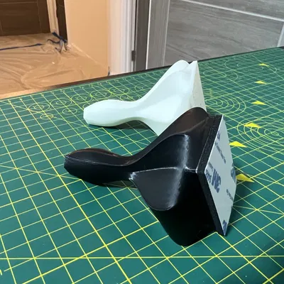 Giá đỡ cửa thiết kế độc đáo bằng Fusion 360