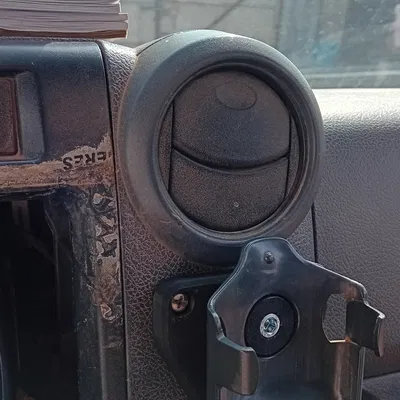 Giá đỡ tay cầm radio HF cho ô tô trên bảng điều khiển