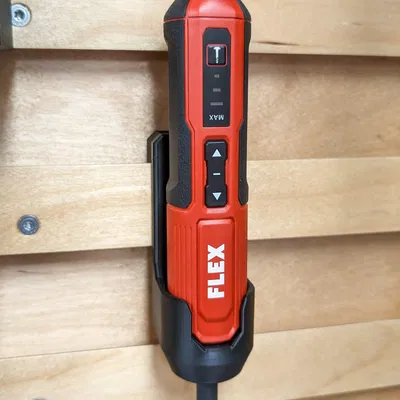 Giá treo tường và Móc Cài Kiểu Pháp cho Flex SD 5-300 4.0 hoặc Denali Akku Stick