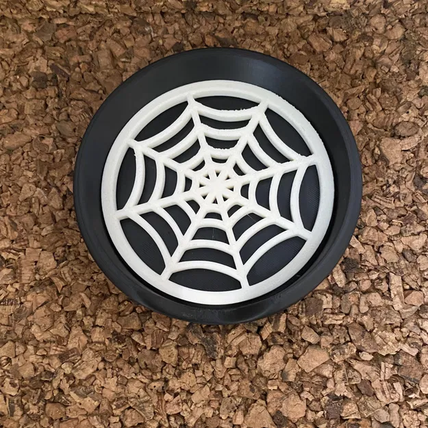 Đế lót ly hình mạng nhện cho mùa Halloween - Image 2