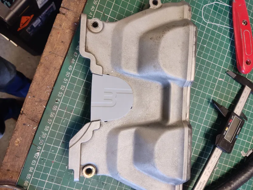 Bảng chặn nước Mx5 có biểu tượng Miata - Image 3