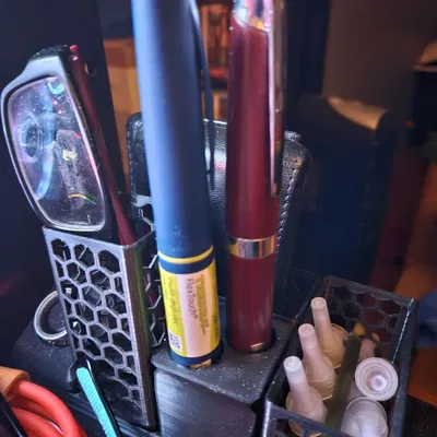 Giá đỡ bút tiêm insulin Gridfinity