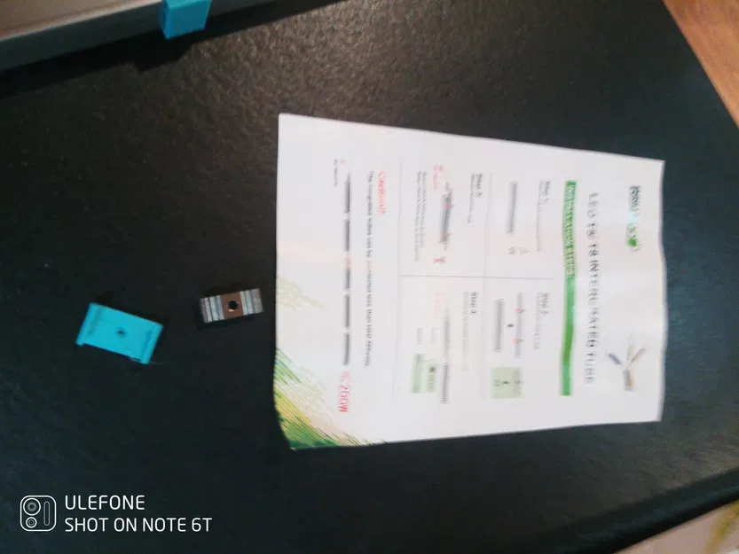 Kẹp gắn đèn LED dải 4ft chắc chắn hơn - Image 3