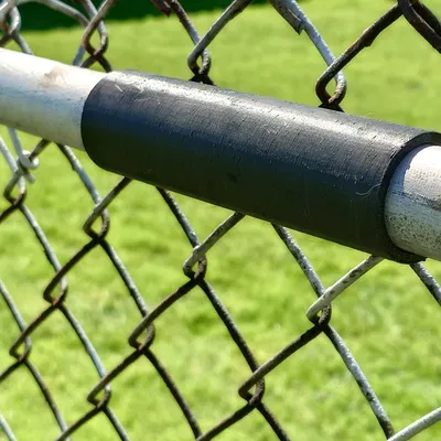 Khớp nối cho thanh trên của hàng rào dây liên kết